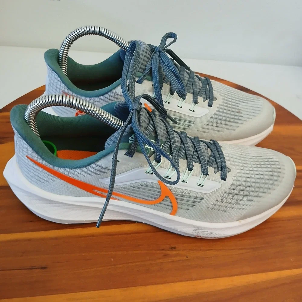 Nike Air Zoom Pegasus 39 Kids 6.5Y Grey Orange Running Shoes DM4015-003